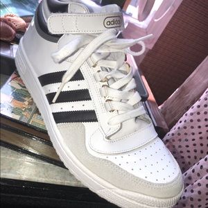Adidas shoes! Clean  (open for negotiations)